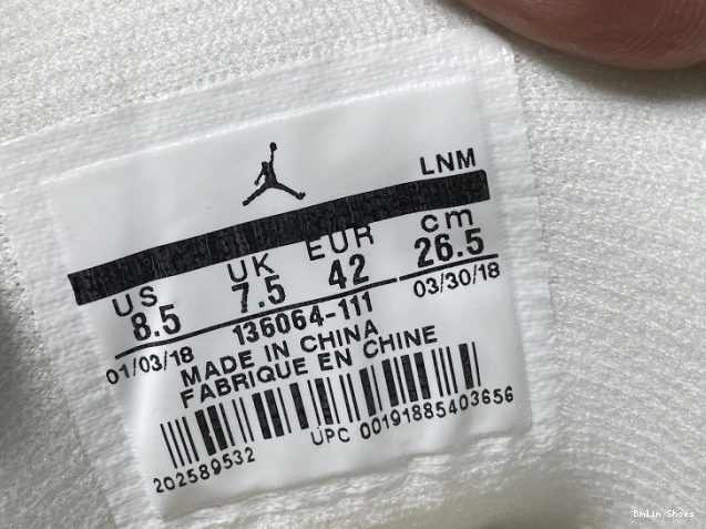 Bmlin Jordan Retro Air Triple 136064-111 White 3 0817